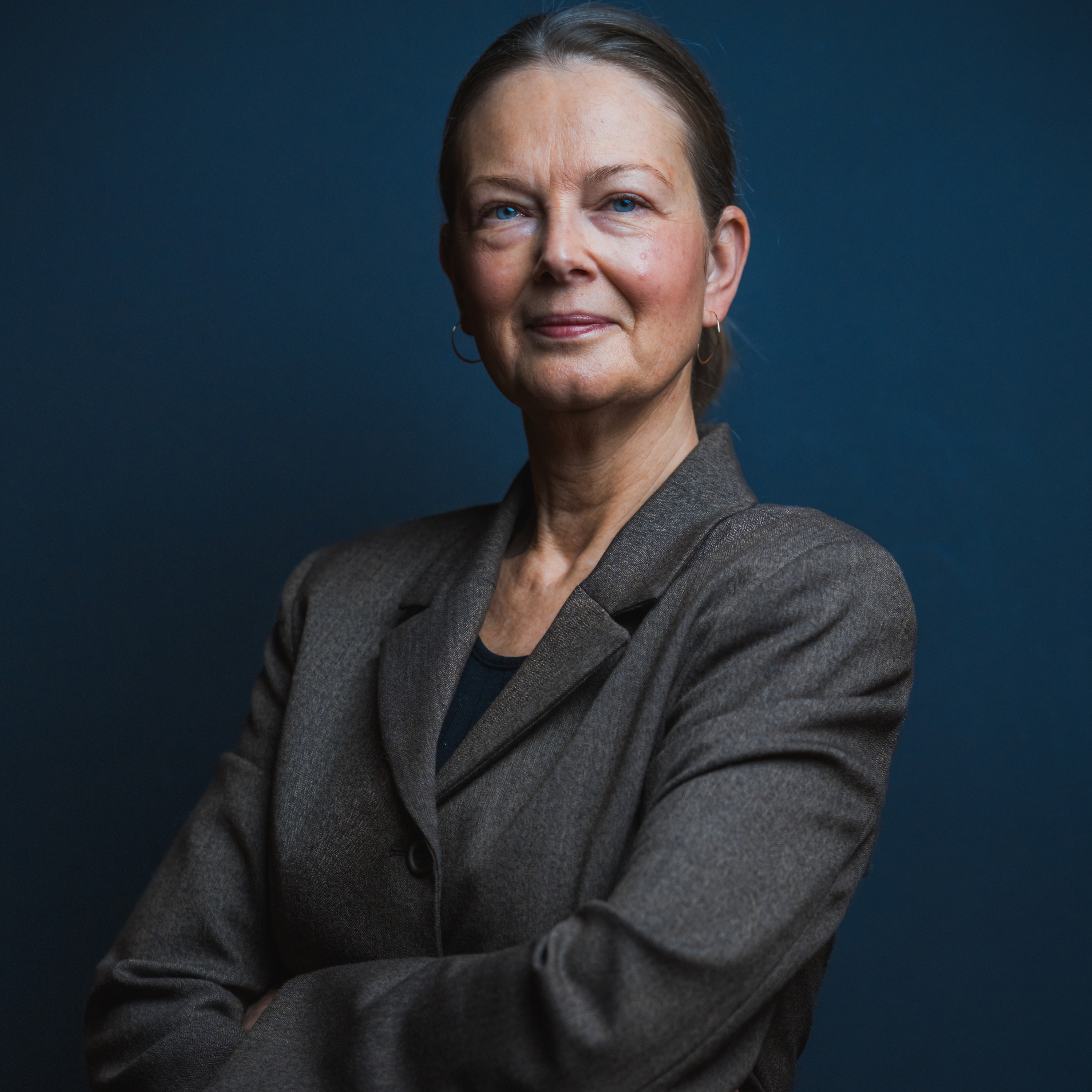 Hanne Salomonsen havde som ung ingen ambitioner om at blive leder. Nu står hun i spidsen for Danmarks største forlag artwork