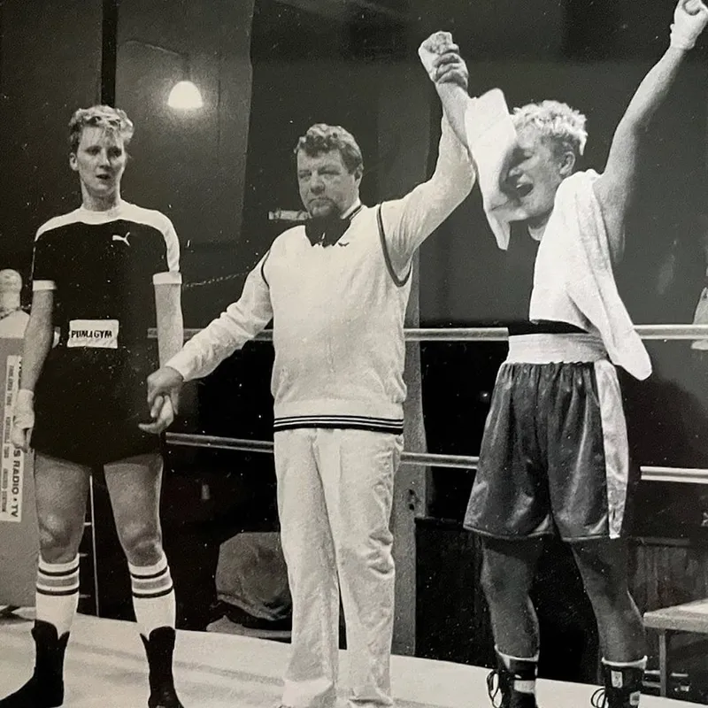 Vägen till matchen artwork