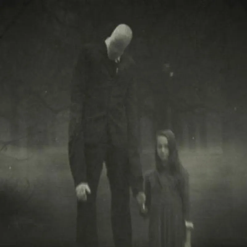 4: Slenderman-puukotus artwork