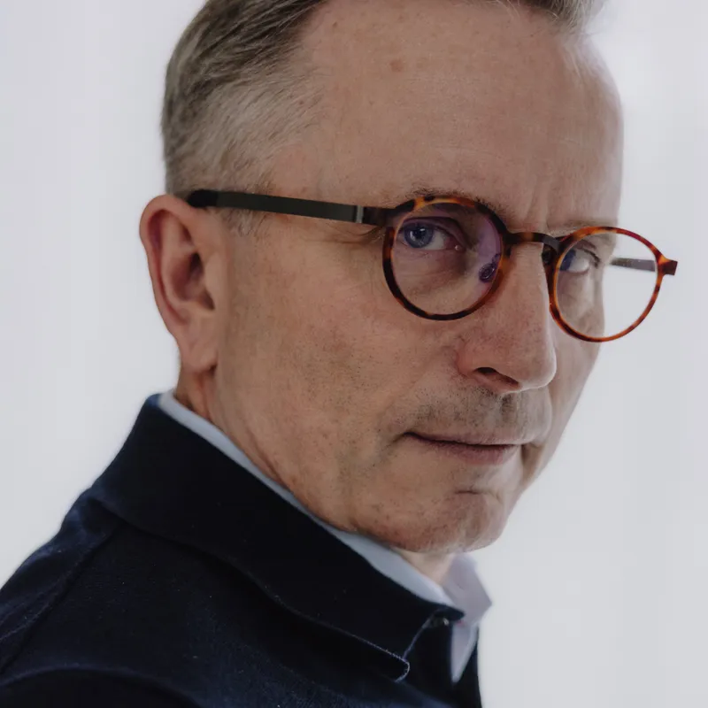 Pissegod opdragelse: Sådan gør topdirektør Hermann Haraldsson artwork