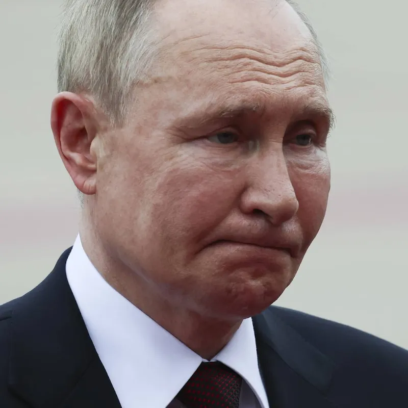 Putins drag efter superförlusten skapar trafikkaos i Ryssland artwork