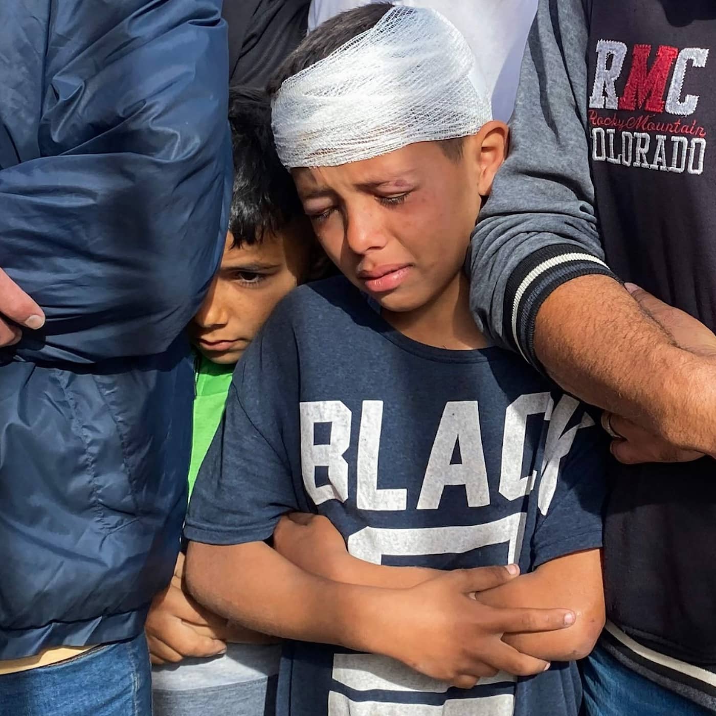 Sjukvårdarnas dödliga kamp i Gaza artwork