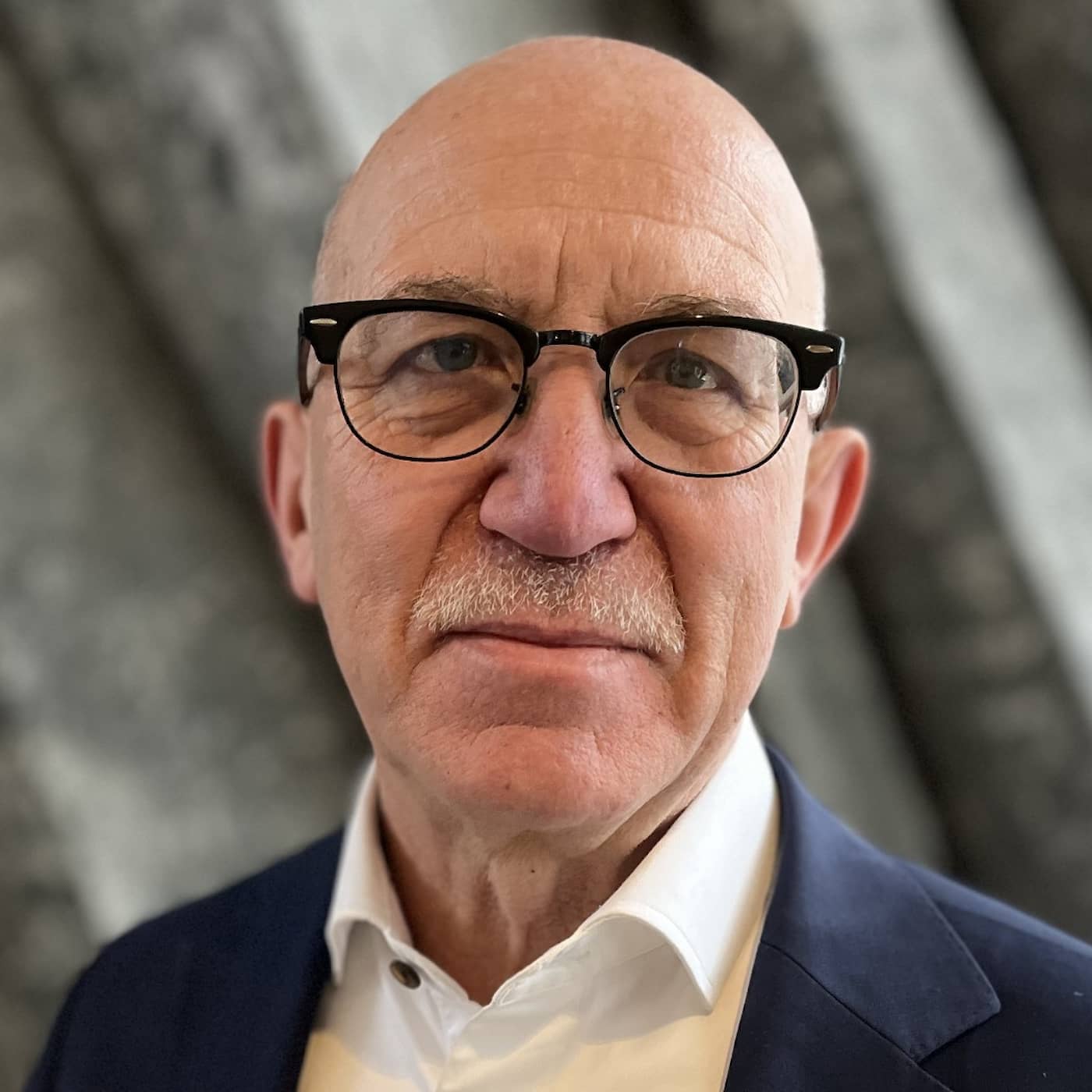 SKR:s ordförande Anders Henriksson (S): ”Vi måste steg för steg lämna minutstyrningen” artwork